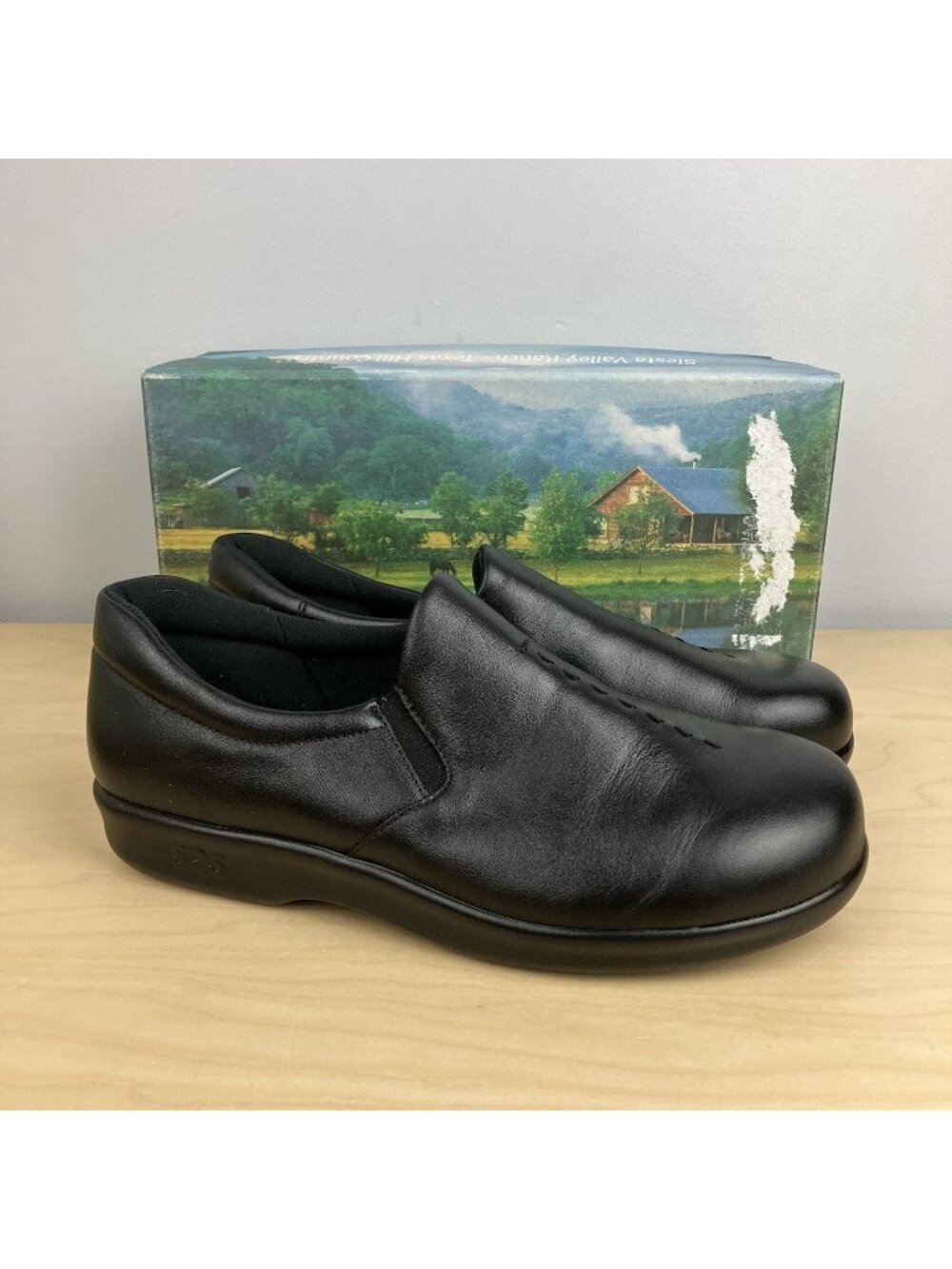 SAS Shoes Women’s Size 9.0 W (Wide) Viva Black Leather Slip On New In Box!